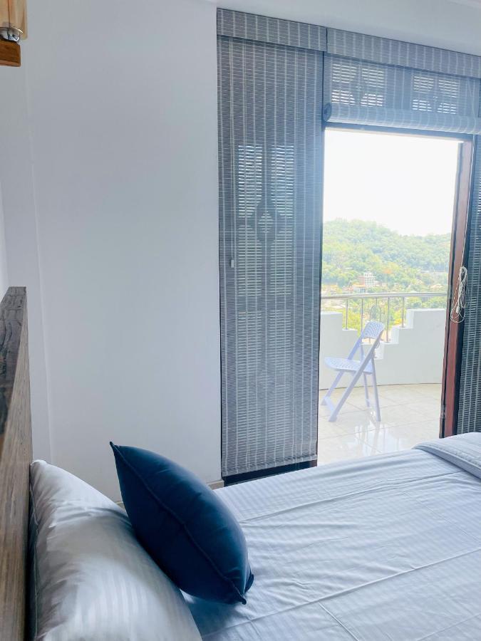 Rusty Bunk Villa 캔디 외부 사진